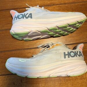 HOKA -  Clifton 9 sneakers